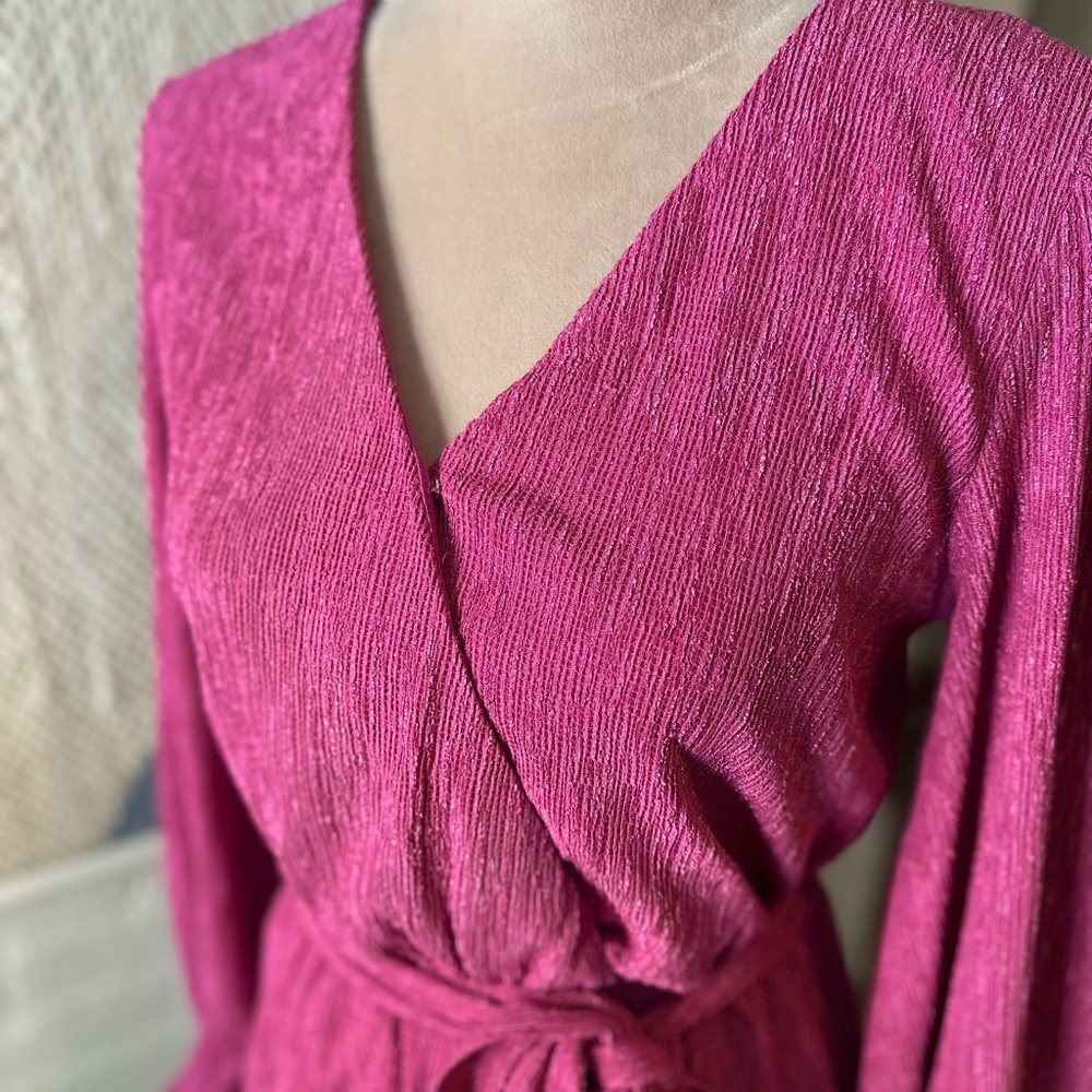 Flying Tomato Purple Accordion Ribbed Flowy Sleeve Dress - Picture 5 of 14